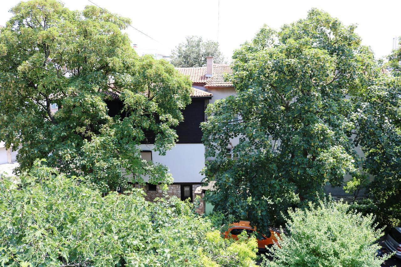 Sea Port CELEBRITY Apartment - Lets4Holiday Varna Extérieur photo