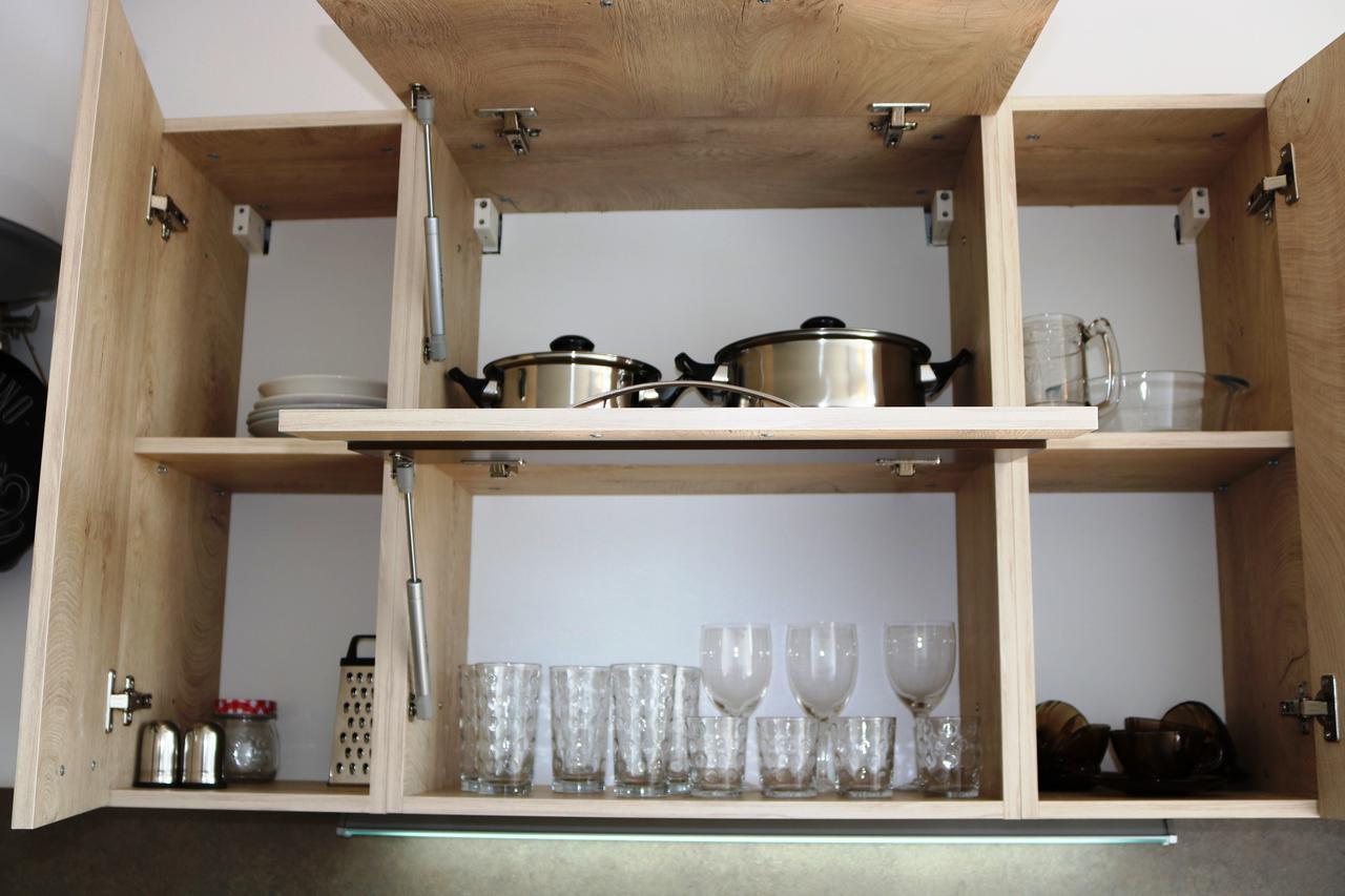 Sea Port CELEBRITY Apartment - Lets4Holiday Varna Extérieur photo